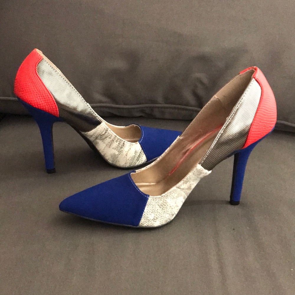 Qupid Heels. Size 9, Multi-Color/Print. Brand New - image 1